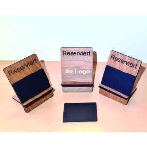 Reserviert mit Logo